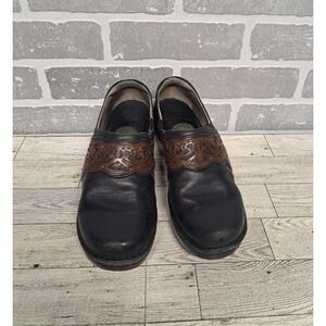 ARIAT Womens Black/Brown Leather Clogs Sz 6.5‎ B Applied Cutout Design Shoes